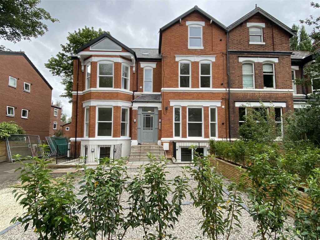 Flat 6 Hamstead House, 540 Wilbraham Road, Chorlton