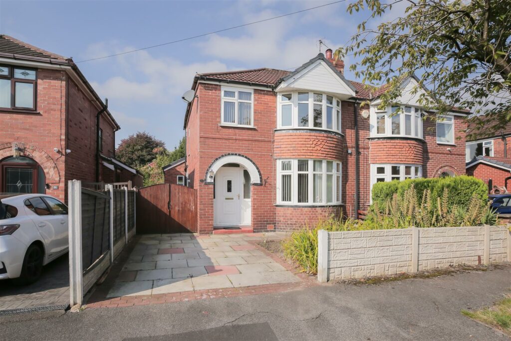 Bedford Drive, Timperley, Altrincham