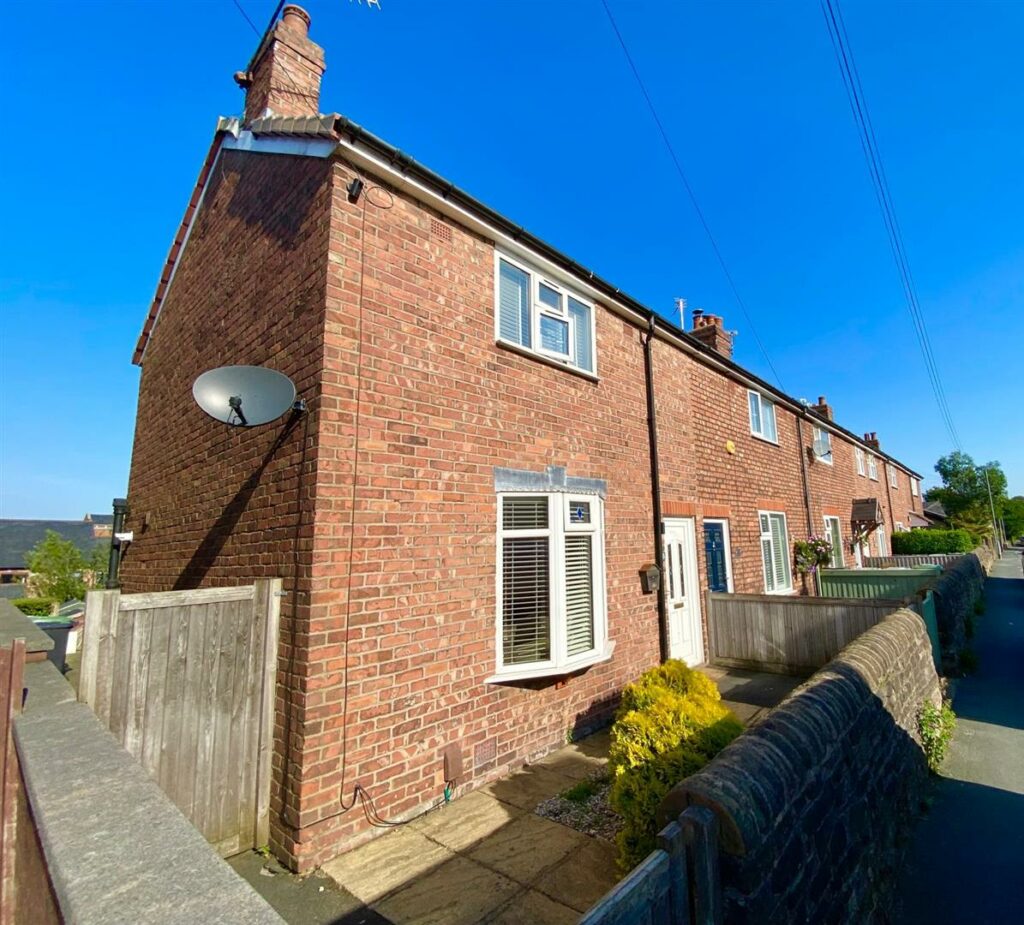 Black Road, Macclesfield