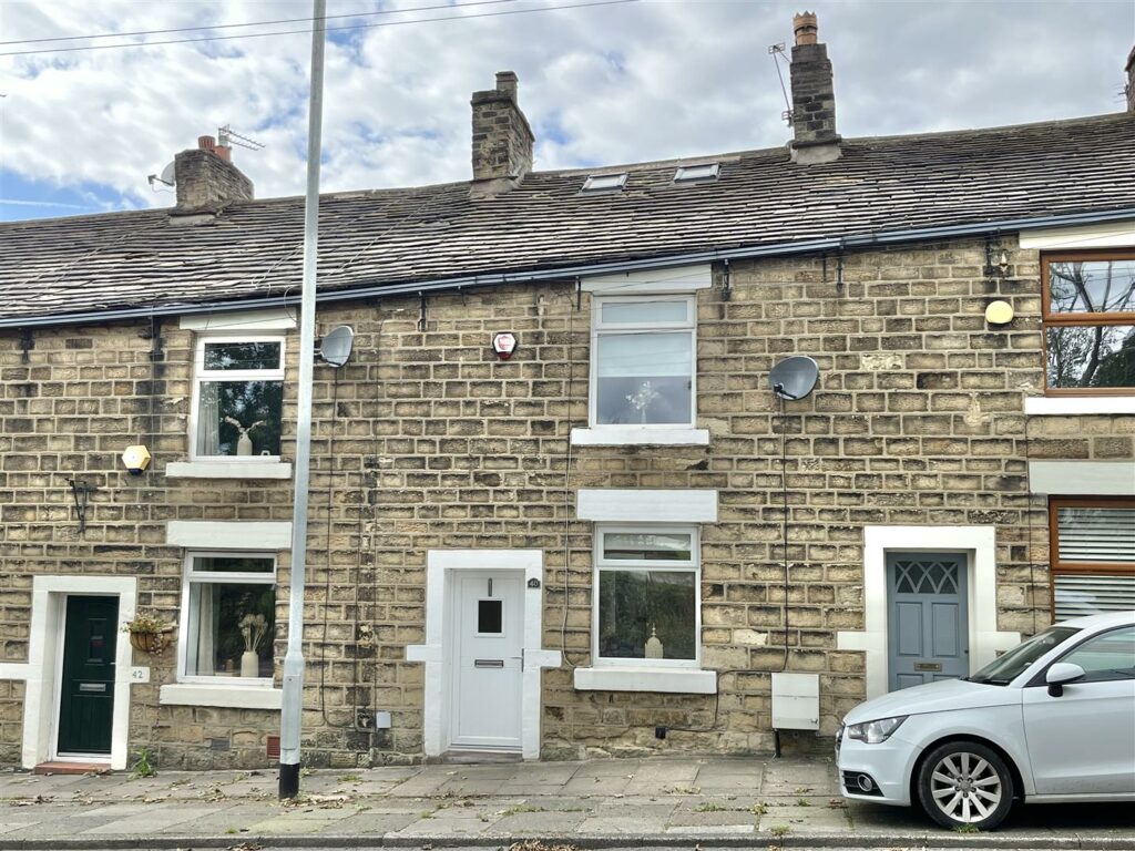 Mottram Road, Broadbottom