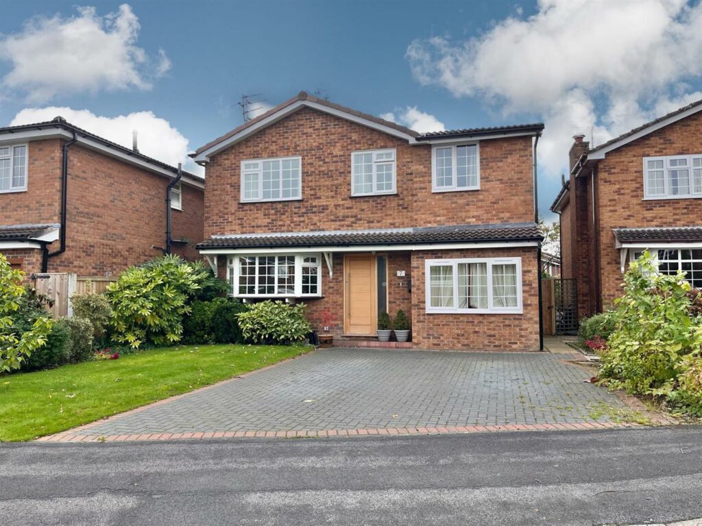 Mainwaring Drive, Wilmslow