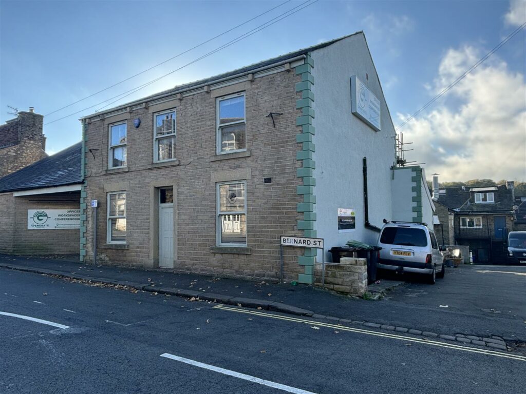 Bernard Street, Glossop