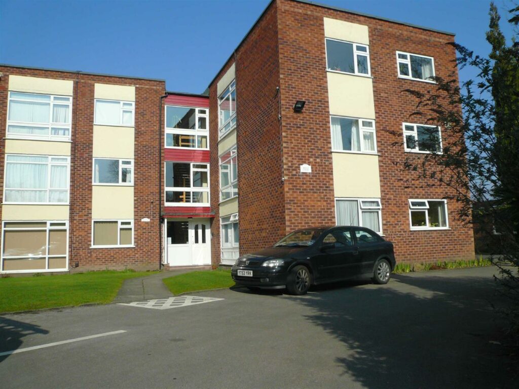 Beech Court, Beech Grove, Sale